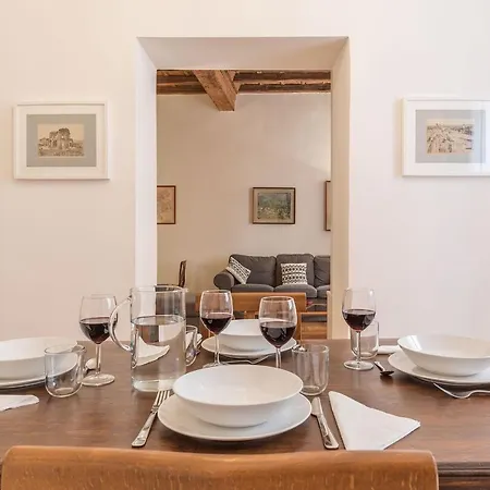 A Peaceful Retreat 2 Minutes From Piazza Navona - Fromhometorome Apartment *
