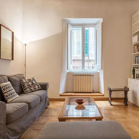 A Peaceful Retreat 2 Minutes From Piazza Navona - Fromhometorome Apartment