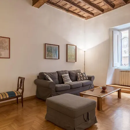 Apartment A Peaceful Retreat 2 Minutes From Piazza Navona - Fromhometorome *